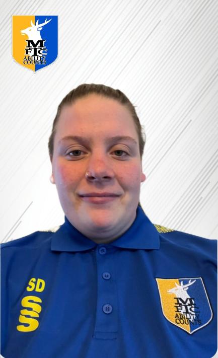 Sophie Dennis - Juniors & Wildcats Coach